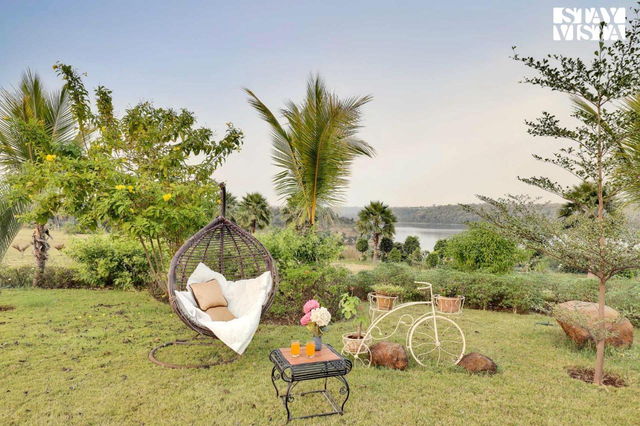 Stayvista'S Lakeside Whispers - Lake & Mountain-View Villa With Lawn & Indoor-Outdoor Games นาคปุระ ภายนอก รูปภาพ